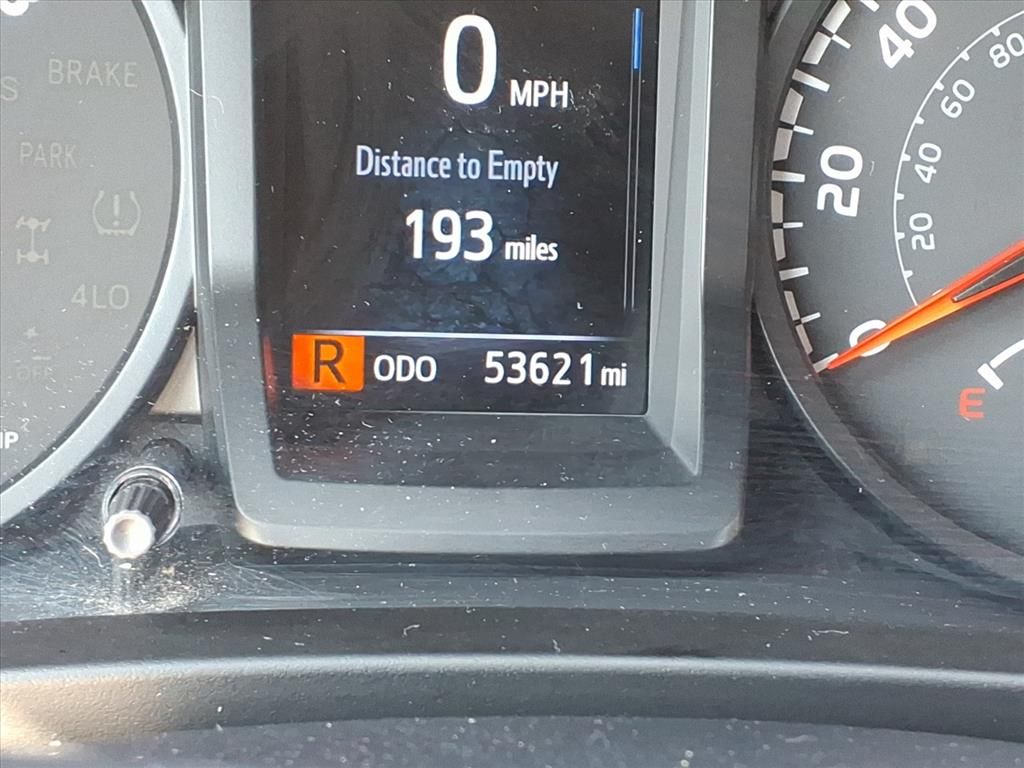 2021 Toyota Tacoma SR 4x4 photo 22