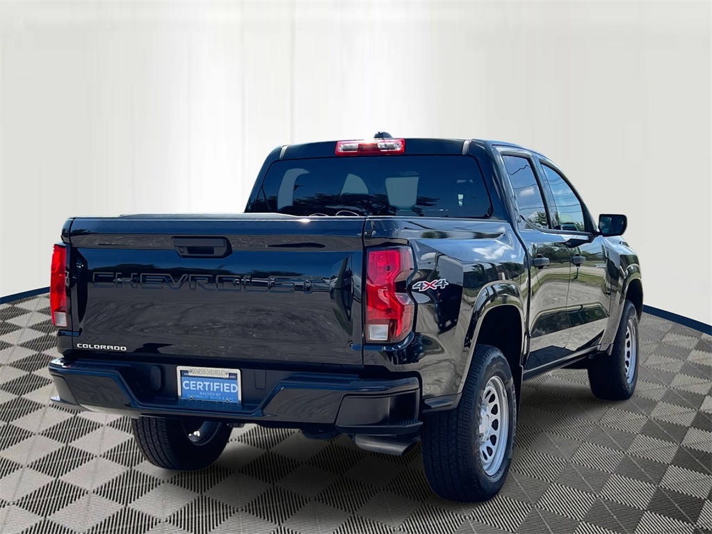 2024 Chevrolet Colorado Work Truck photo 3