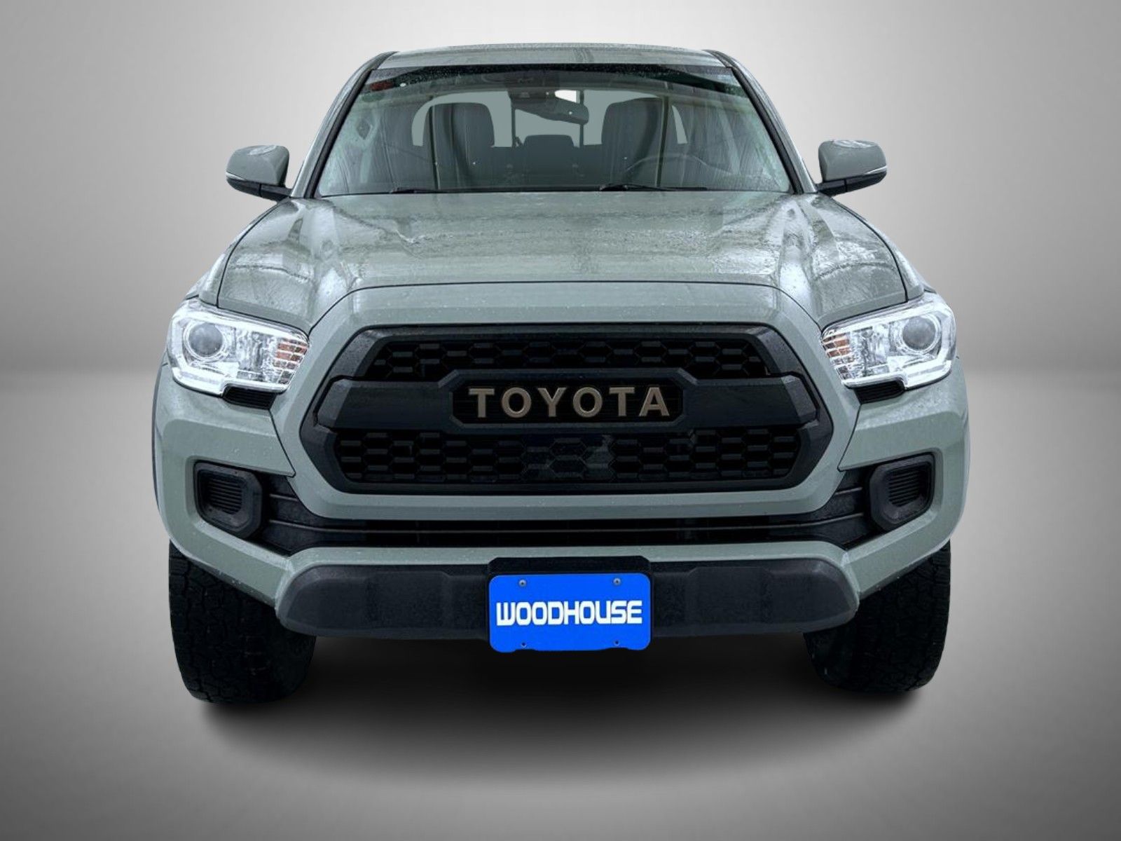 2023 Toyota Tacoma Trail Edition photo 2