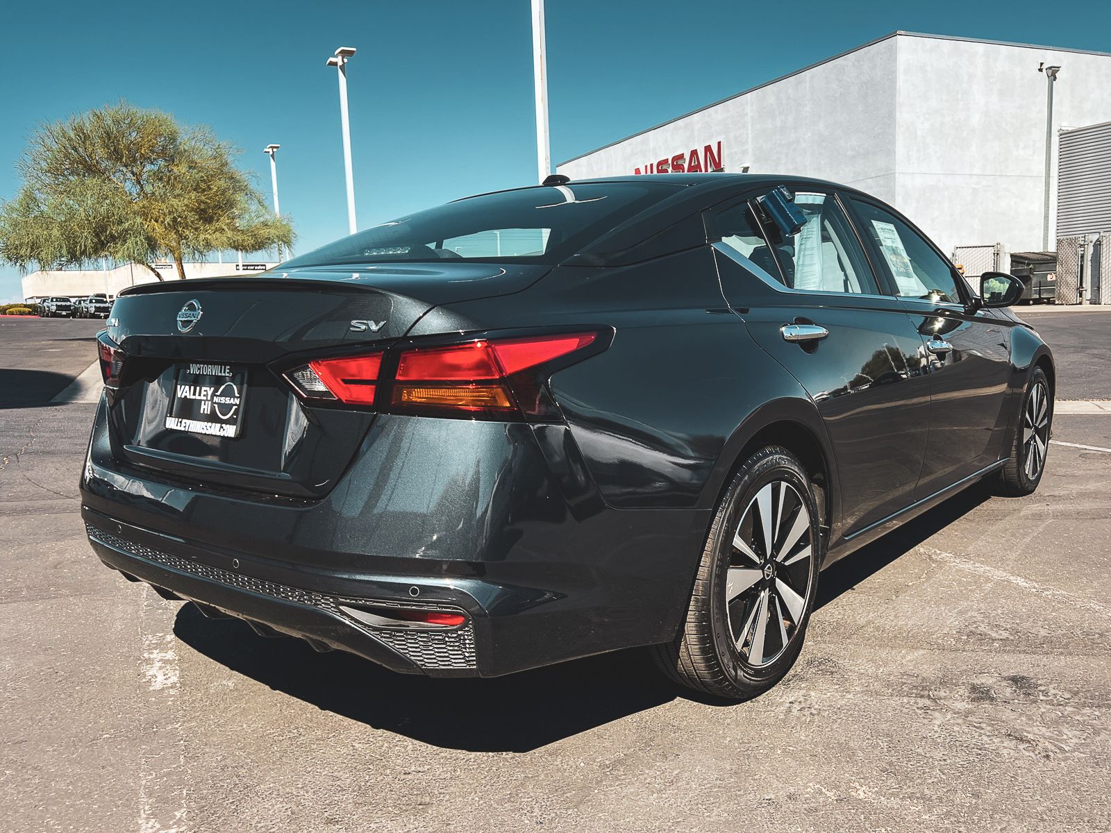 2022 Nissan Altima 2.5 SV photo 7