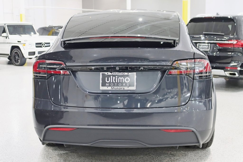 2025 Tesla Model X photo 11