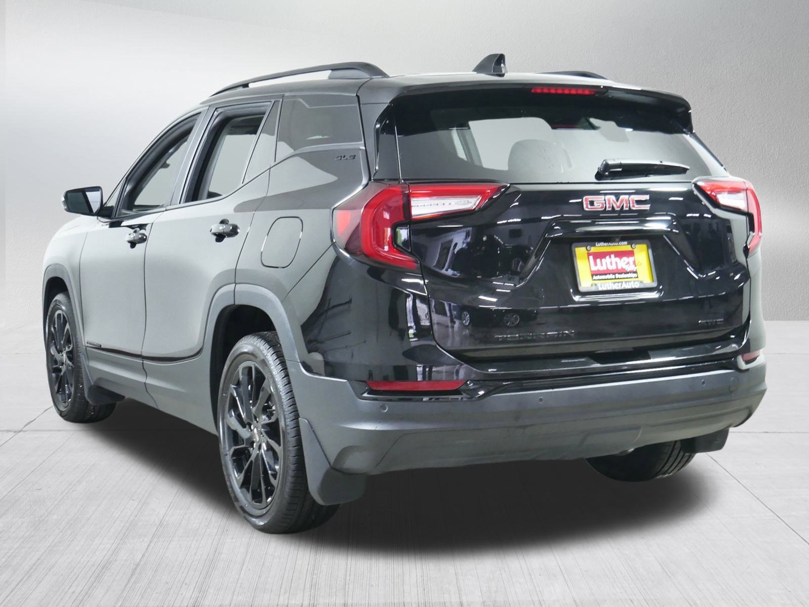 2023 Gmc Terrain SLE photo 4