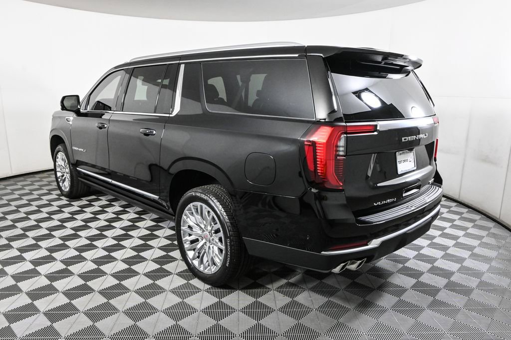 2026 Gmc Yukon XL Denali photo 3