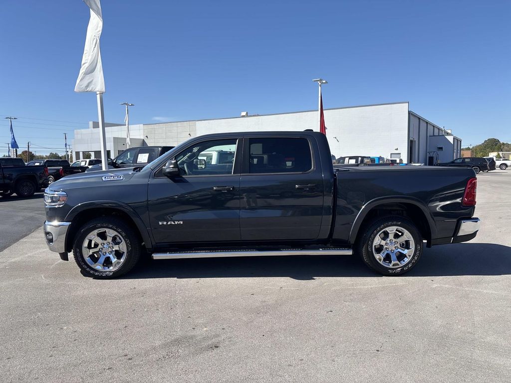 2025 Ram 1500 Big Horn photo 4