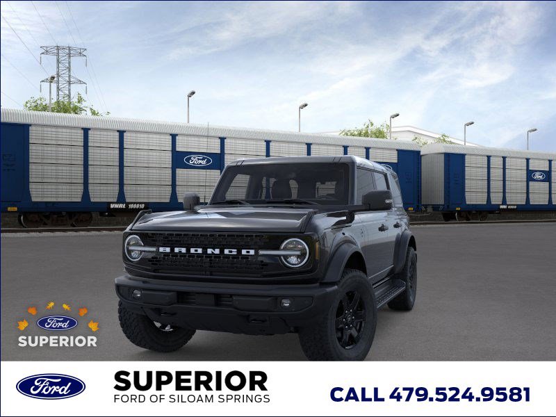 2025 Ford Bronco Outer Banks photo 2