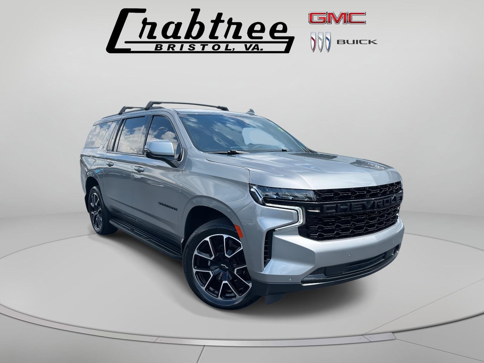 2023 Chevrolet Suburban RST's photo
