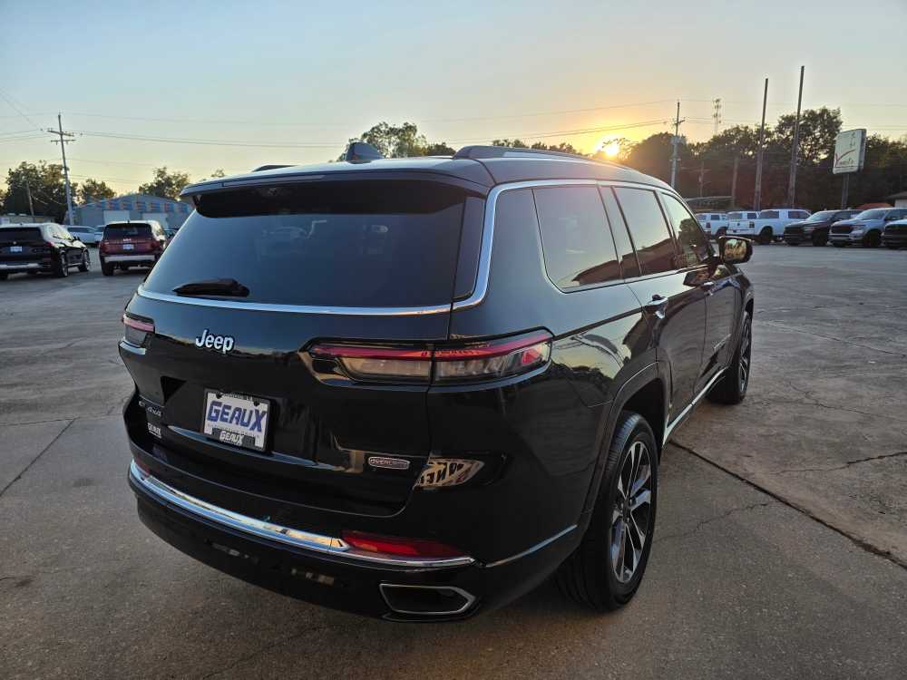 2021 Jeep Grand Cherokee Overland photo 4