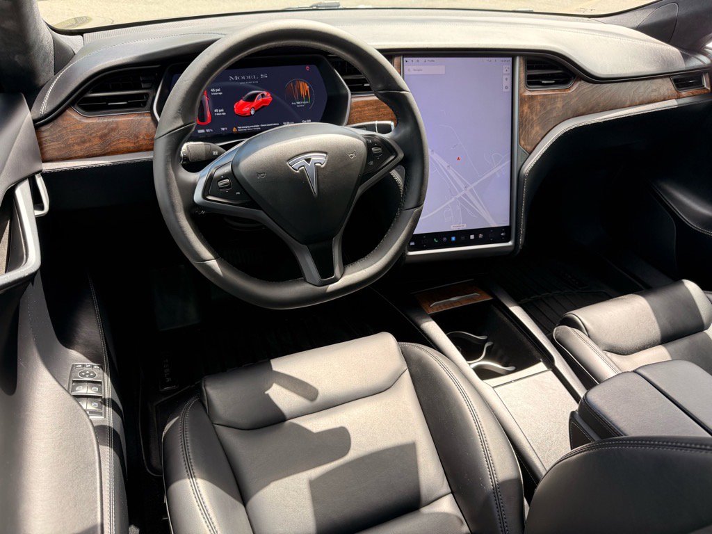 2021 Tesla Model S Long Range Plus photo 8