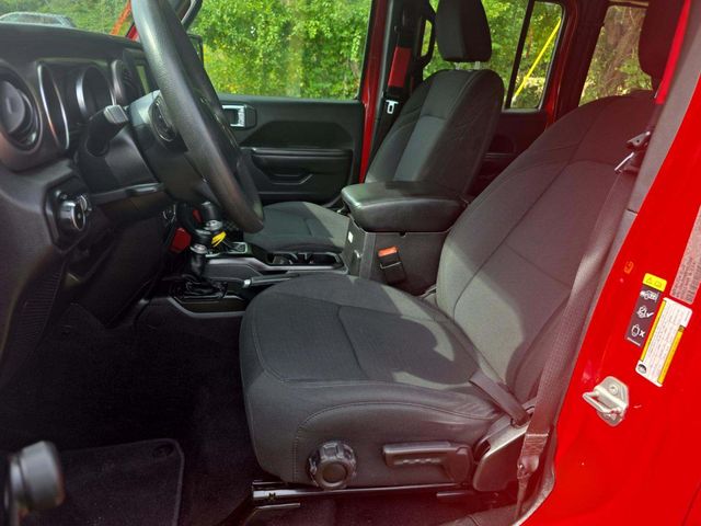 2021 Jeep Wrangler Unlimited Sport photo 3