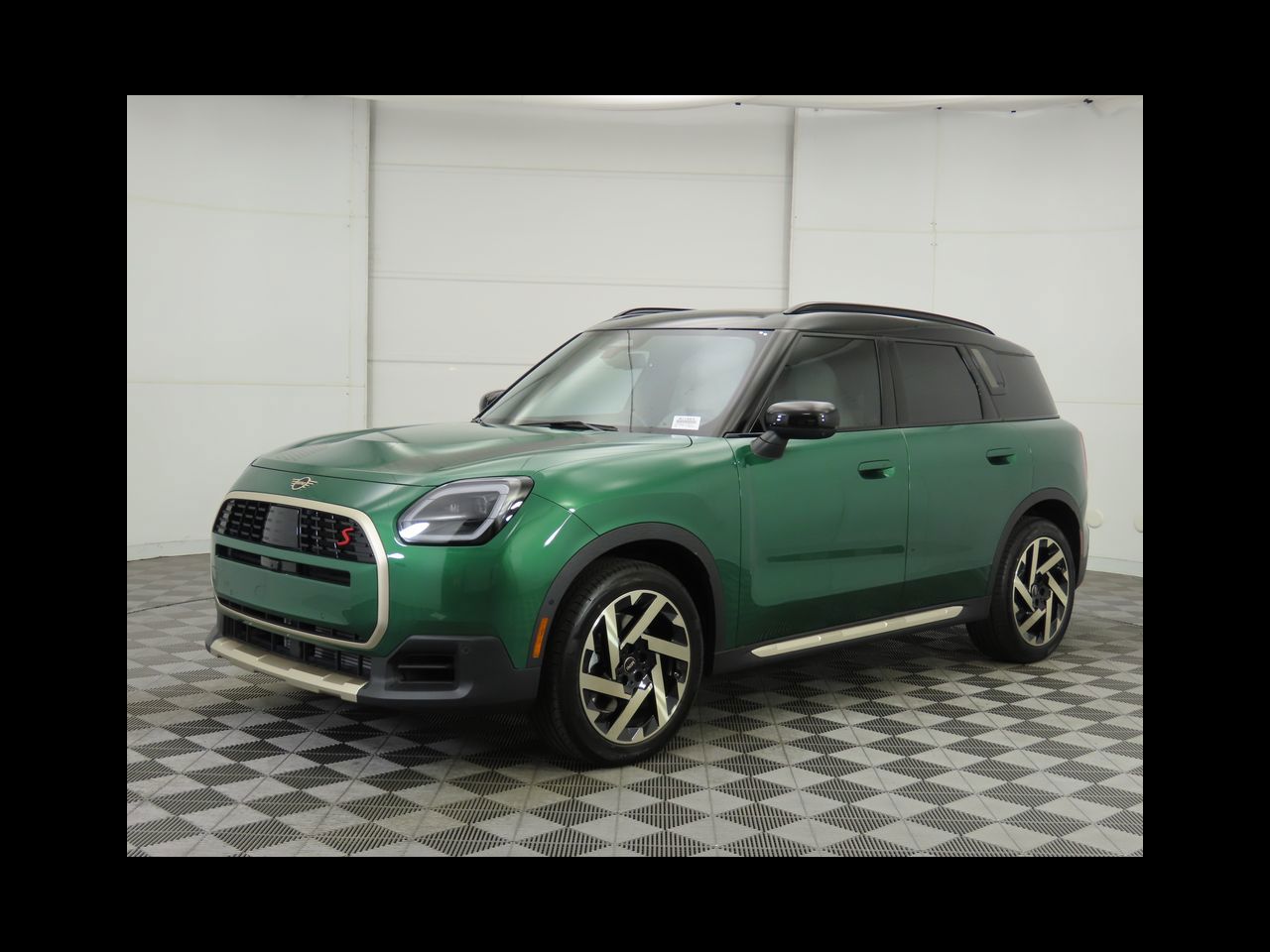 2026 MINI Countryman S's photo