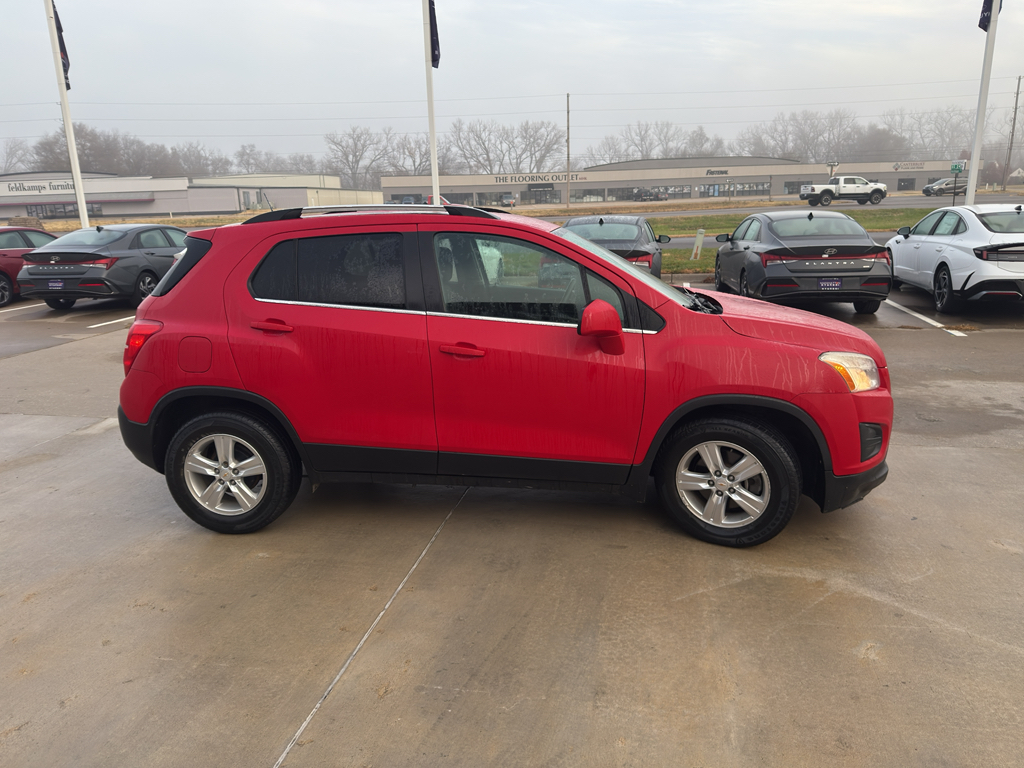 2015 Chevrolet Trax LT photo 3