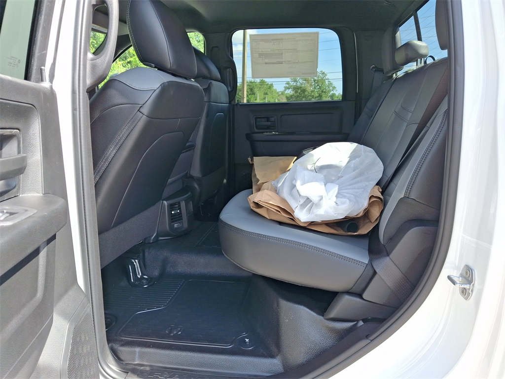 2025 Ram 4500 Tradesman photo 14
