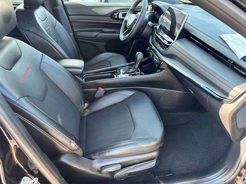 2024 Jeep Compass Trailhawk photo 16