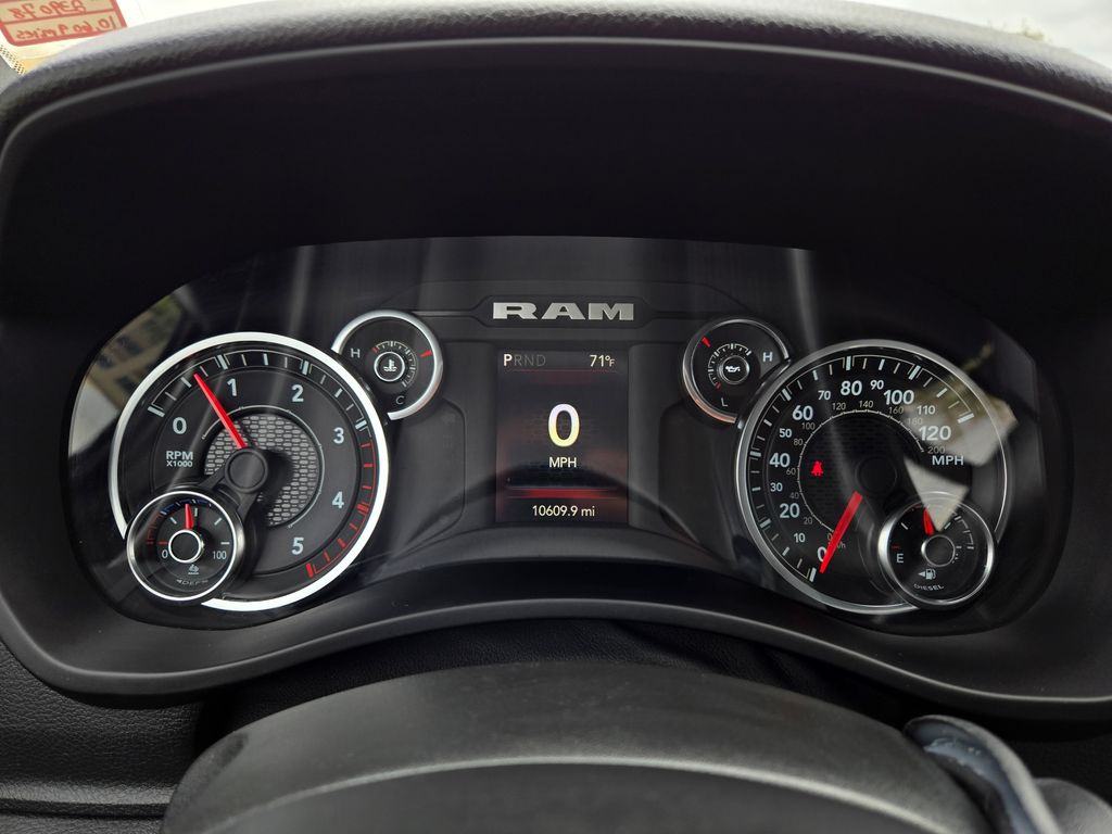 2024 Ram 2500 Tradesman photo 18