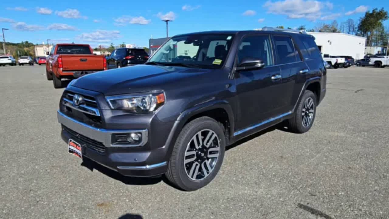 2022 Toyota 4Runner Limited photo 3