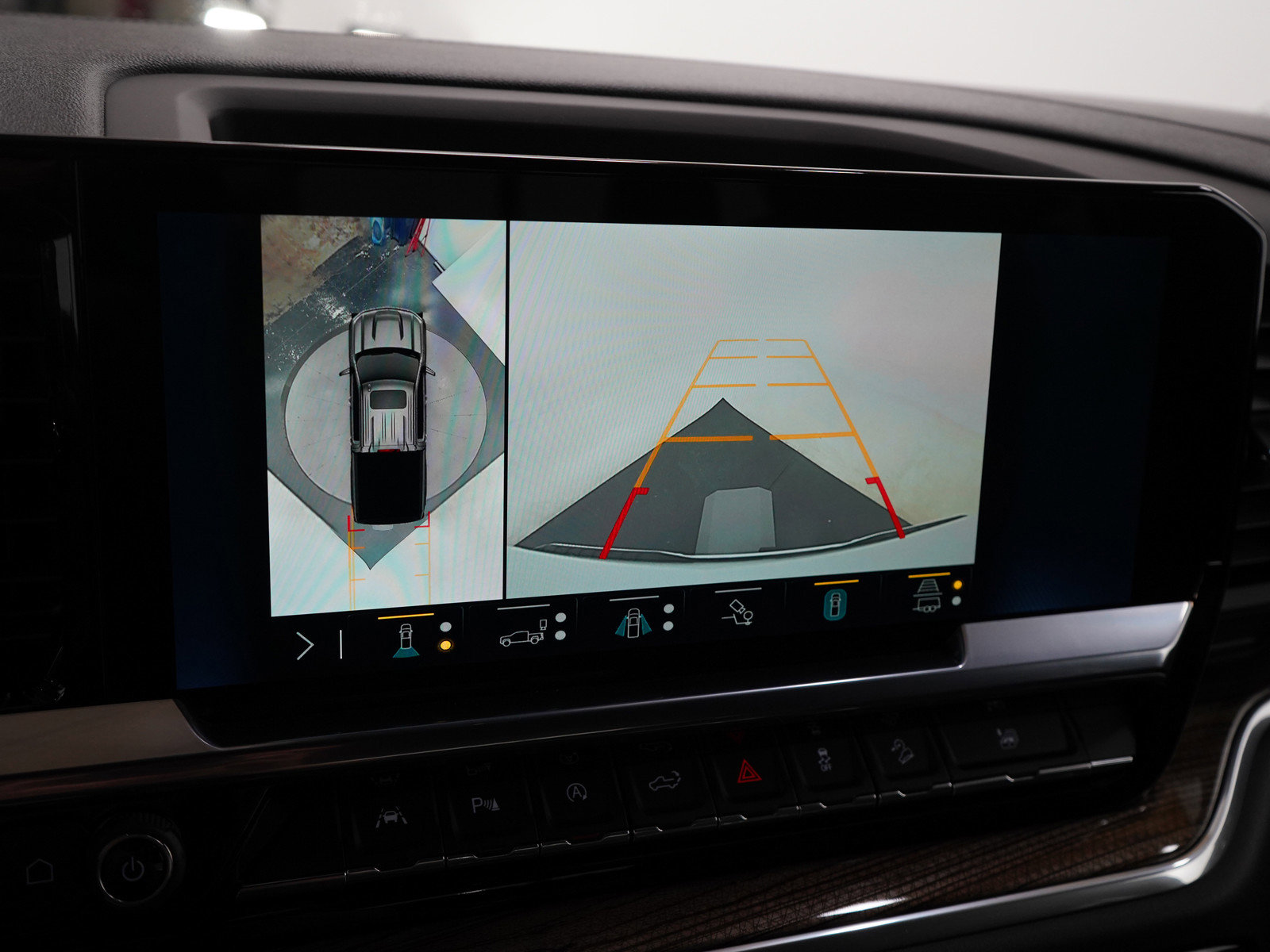 2023 Chevrolet Silverado RST photo 20
