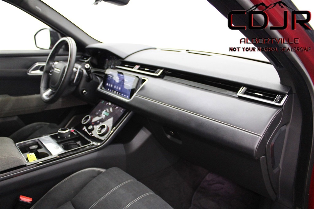 2019 Land Rover Range Rover Velar HSE R-Dynamic photo 16
