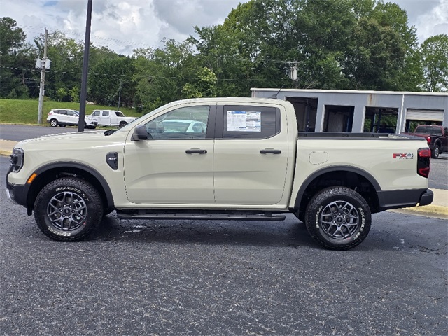 2025 Ford Ranger XLT photo 16