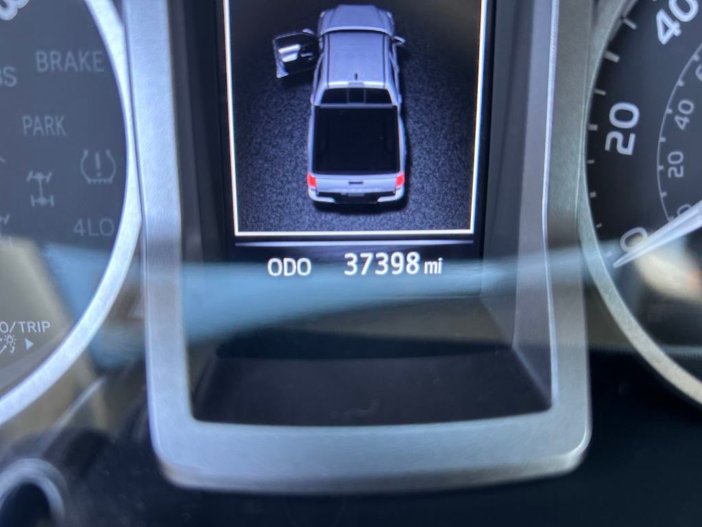 2022 Toyota Tacoma SR5 photo 16