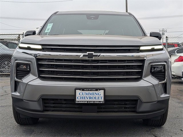 2025 Chevrolet Traverse photo 4