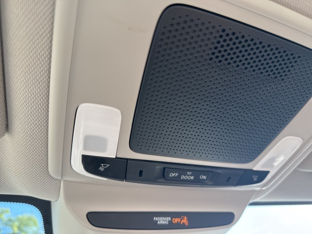2023 Honda HR-V LX photo 27