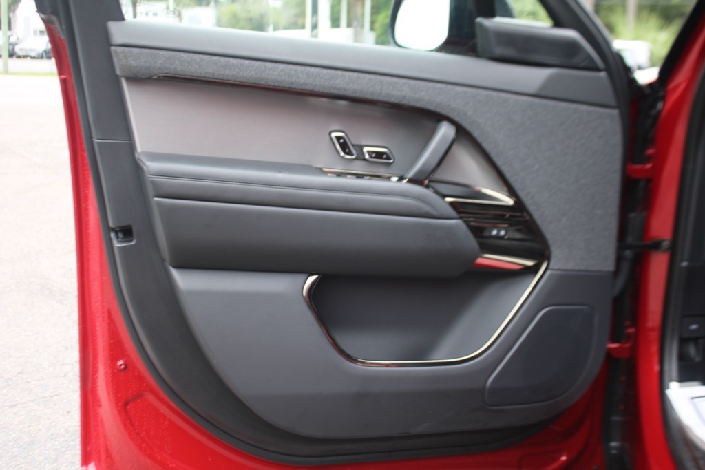 2024 Land Rover Range Rover Sport P400 Dynamic SE photo 12