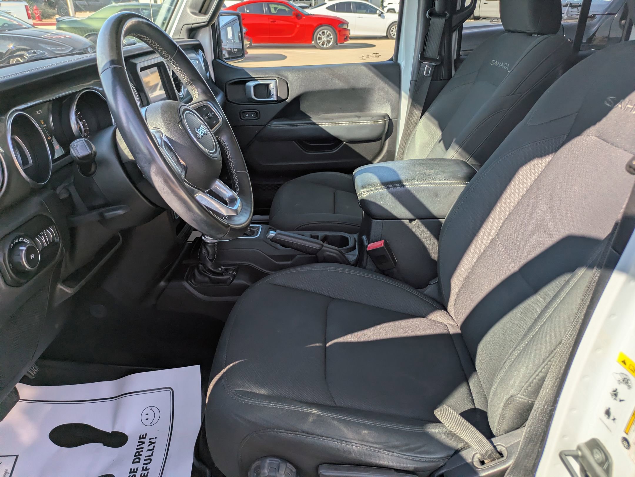 2019 Jeep Wrangler Unlimited Sahara photo 9