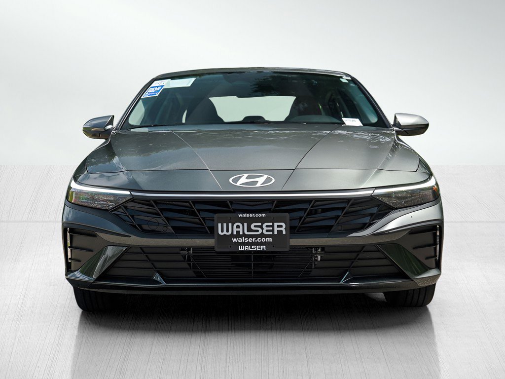 2025 Hyundai Elantra Hybrid Blue photo 2