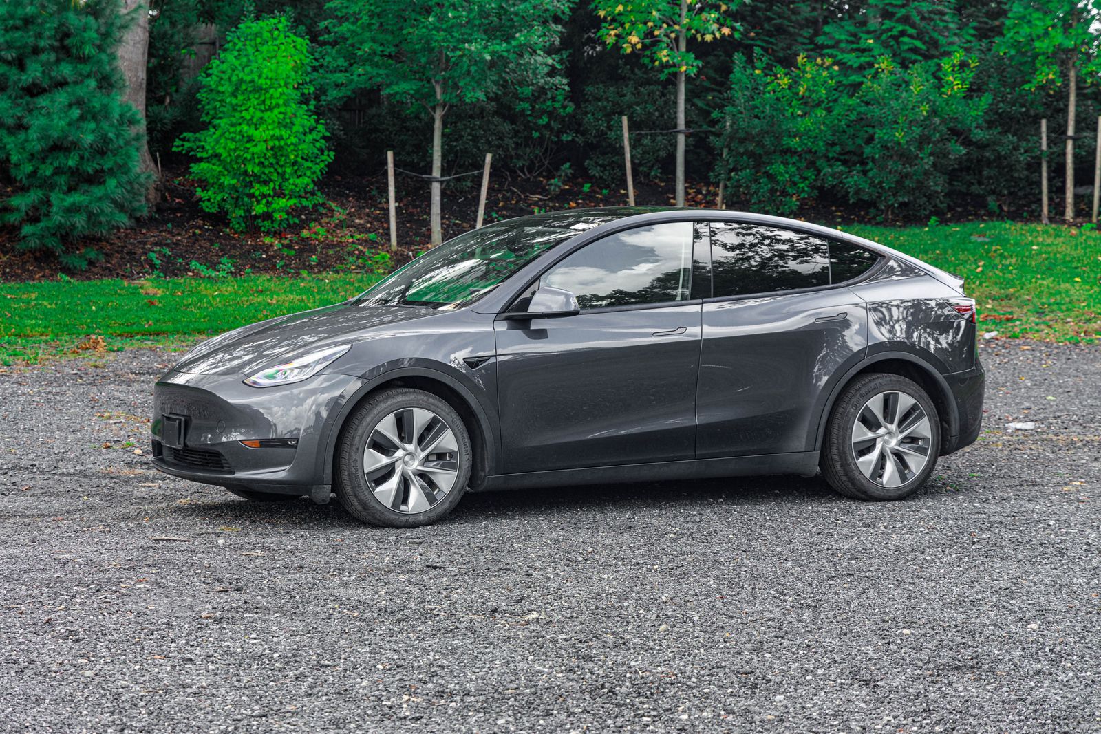 2023 Tesla Model Y Long Range photo 3