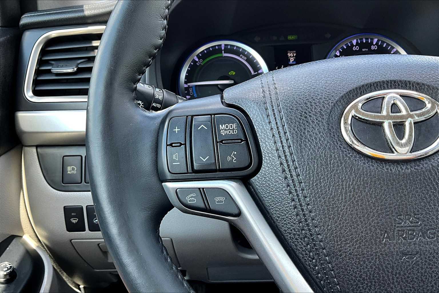 2016 Toyota Highlander Hybrid Limited Platinum photo 23