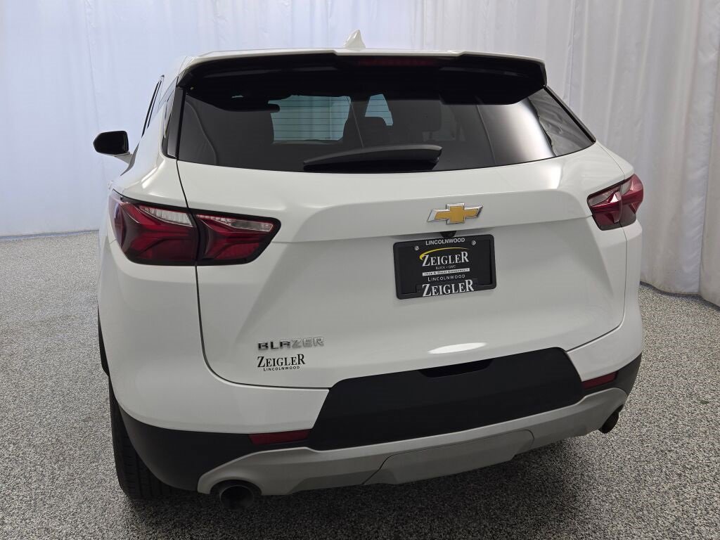 2021 Chevrolet Blazer 1LT photo 2