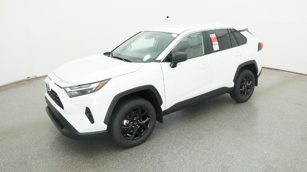 2025 Toyota RAV4 LE's photo