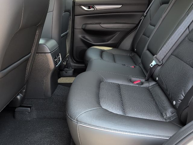 2025 Mazda CX-5 2.5 Select photo 13