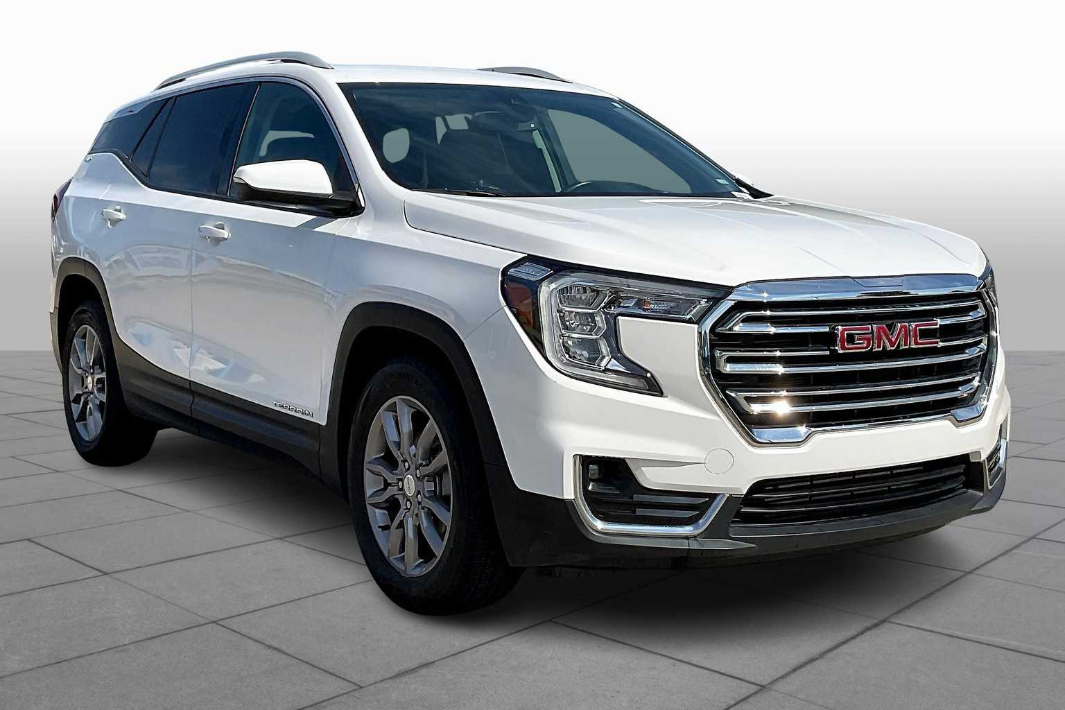 2023 Gmc Terrain SLT photo 2
