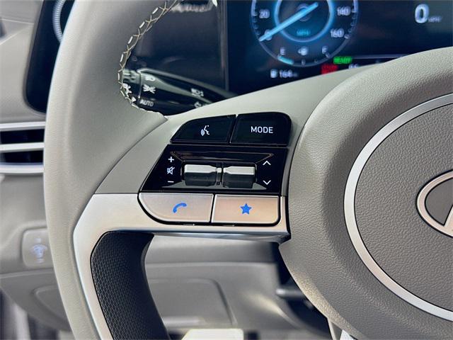 2025 Hyundai Elantra Hybrid SEL Sport photo 14