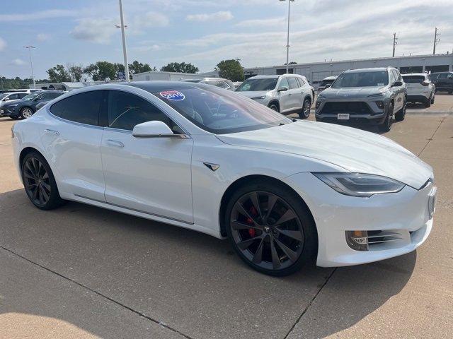 Used 2019 Tesla Model S Performance with VIN 5YJSA1E42KF348104 for sale in Fort Madison, IA