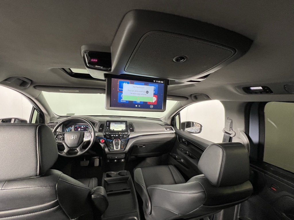 2024 Honda Odyssey Touring photo 17