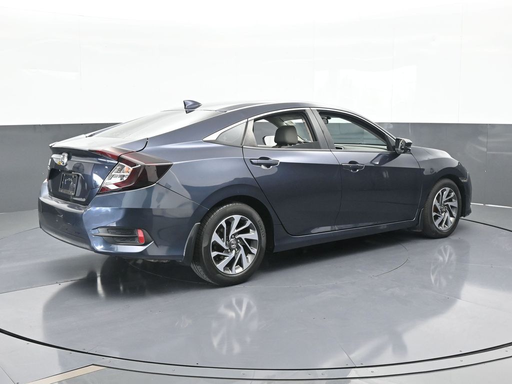 2017 Honda Civic EX photo 6