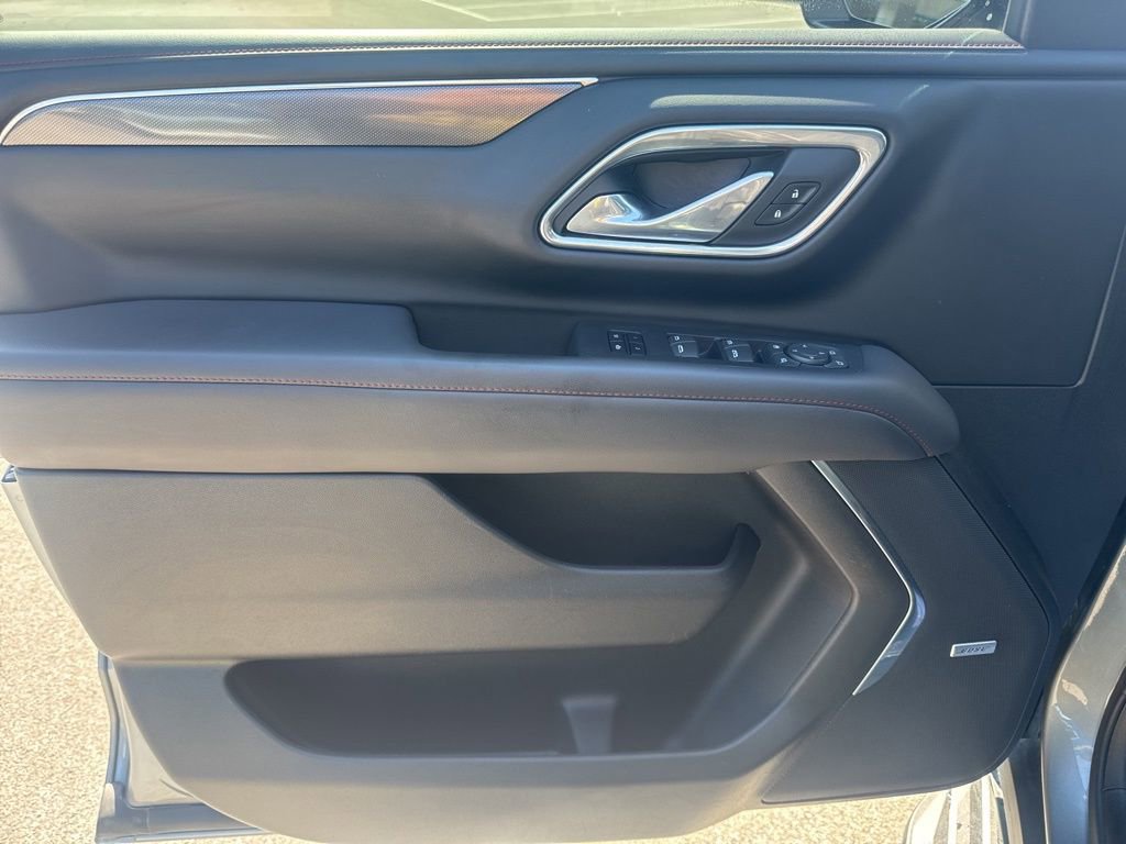 2023 Chevrolet Tahoe RST photo 16
