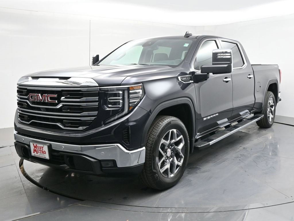 2026 GMC Sierra 1500 SLT's photo