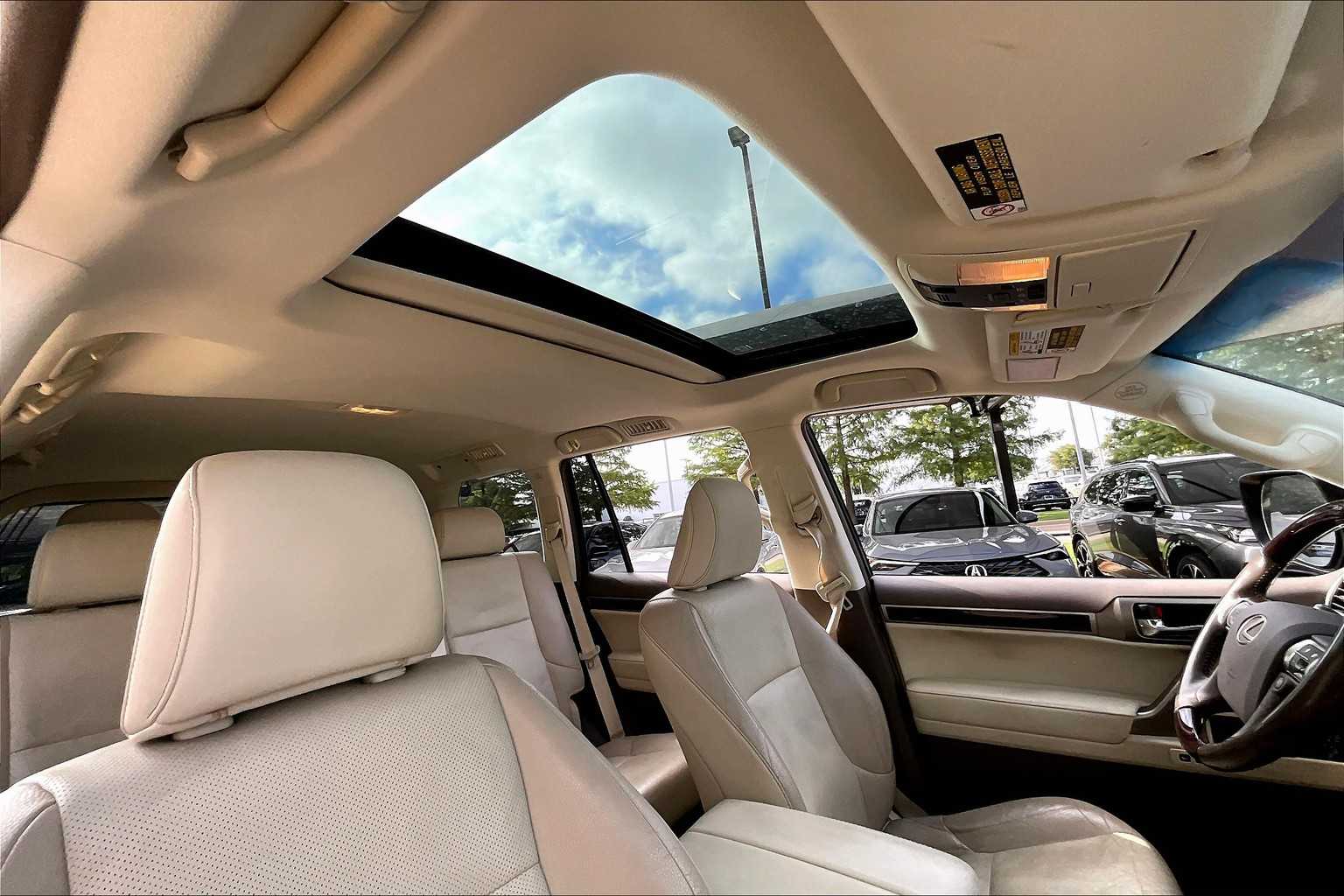 2018 Lexus GX 460 Premium photo 12