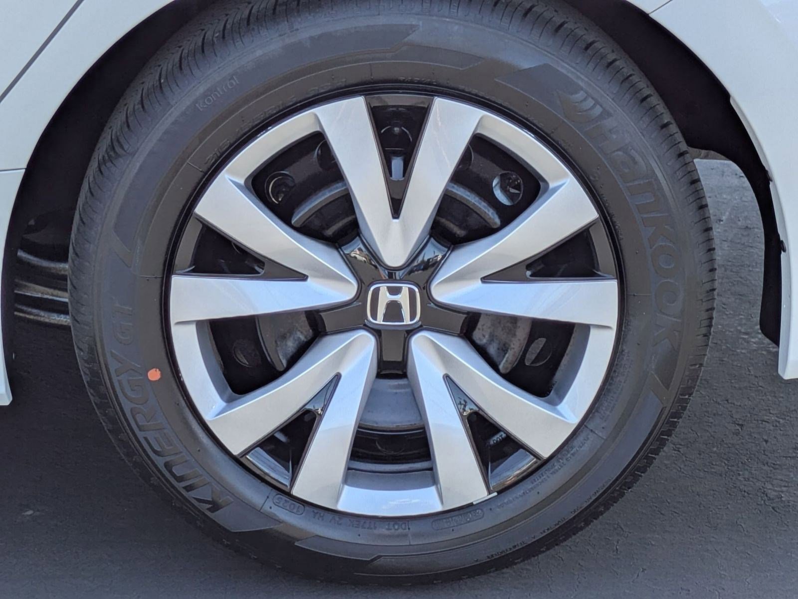 2026 Honda Civic LX photo 7