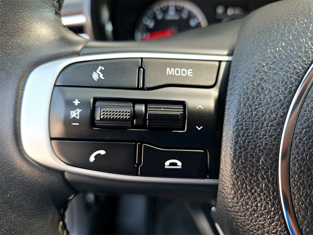 2024 Kia K5 GT-Line photo 14