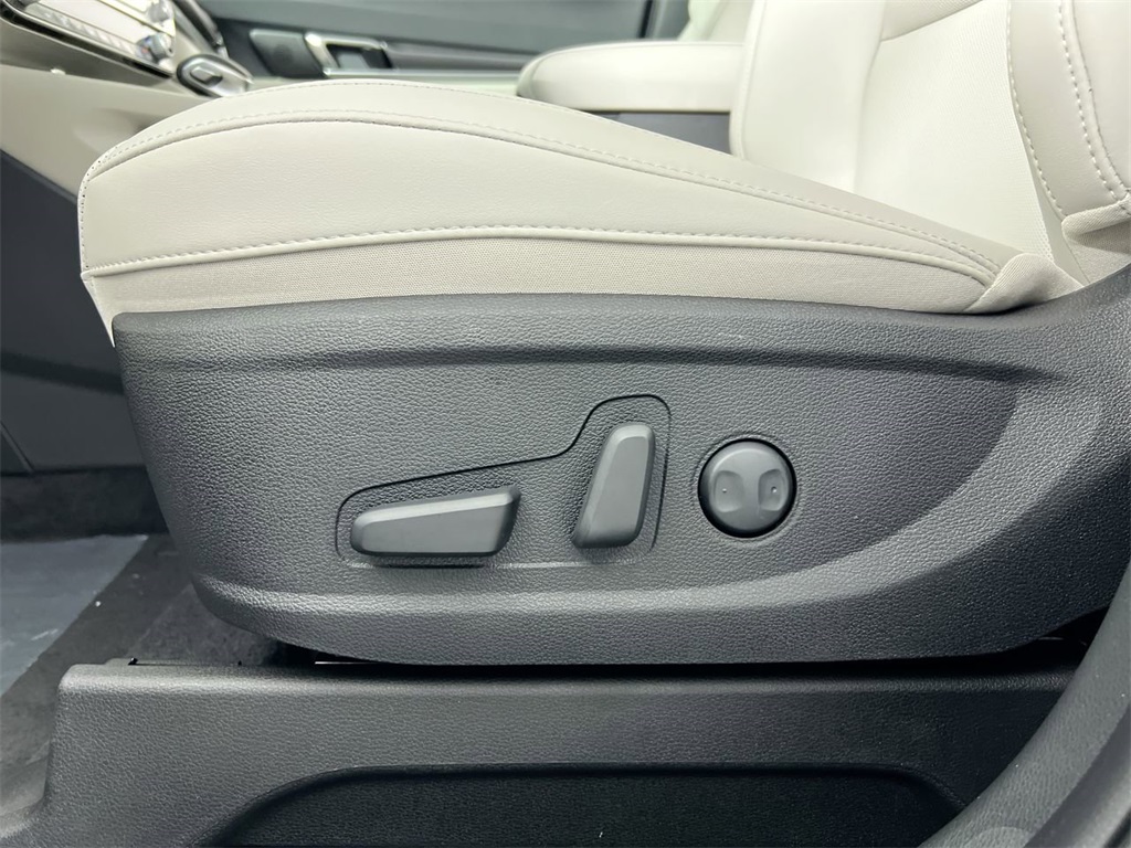 2025 Kia Telluride S photo 10