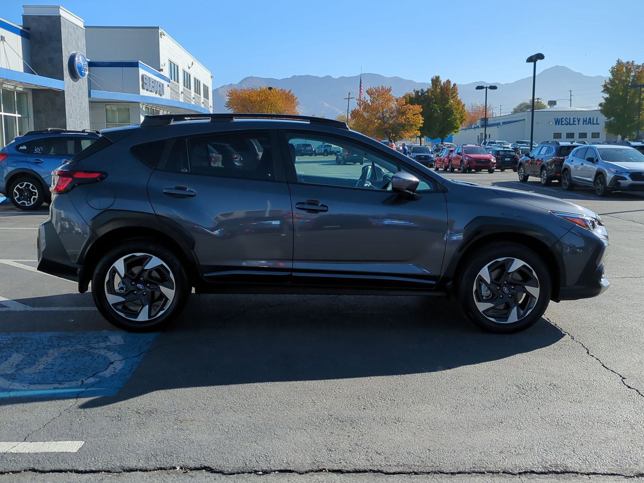 2025 Subaru Crosstrek Limited photo 2