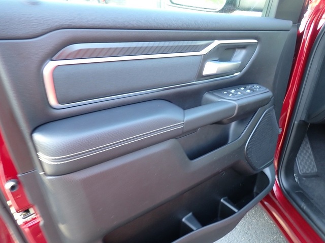 2025 Ram 1500 Big Horn Lone Star photo 15