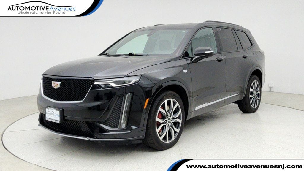 2024 Cadillac XT6 Sport's photo