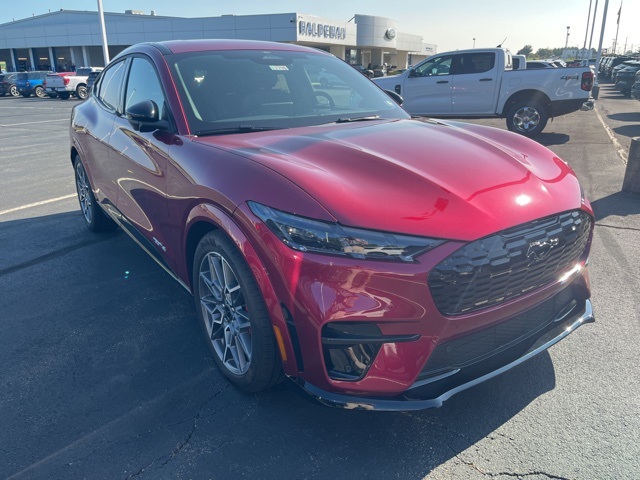 2025 Ford Mustang Mach-E GT photo 3