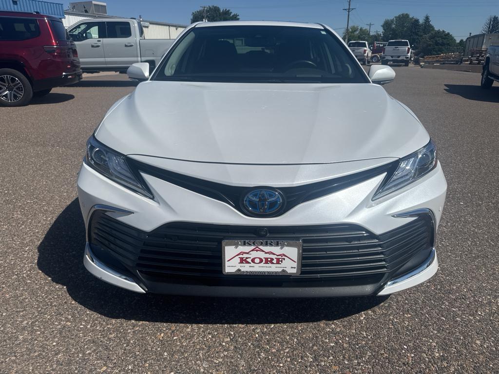 2023 Toyota Camry Hybrid XLE photo 2