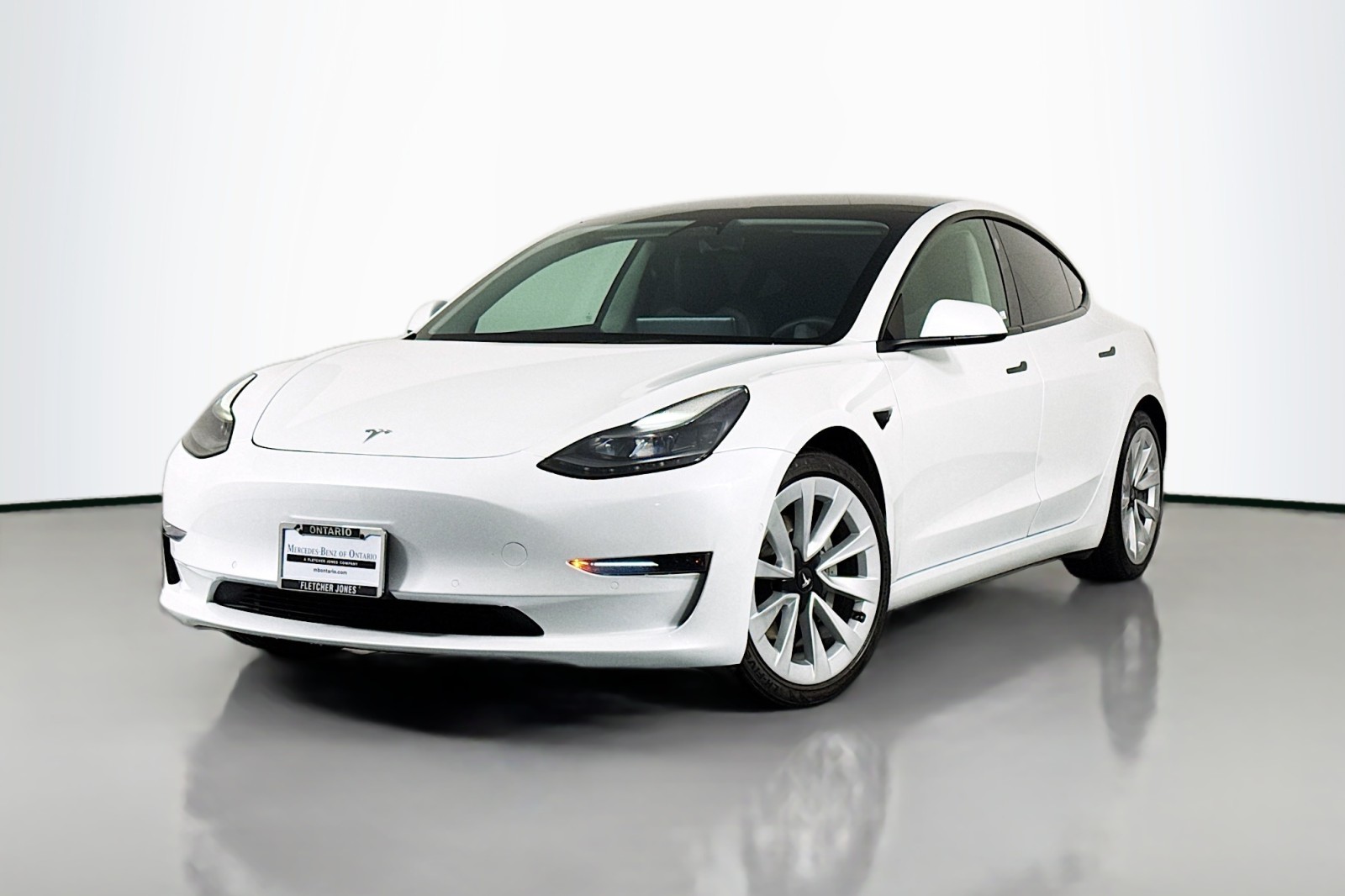 2022 Tesla Model 3 Long Range's photo